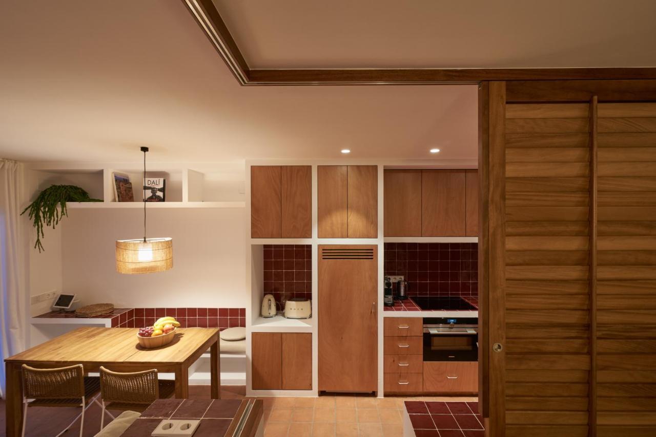 Beachfront Suite In Cadaques Center מראה חיצוני תמונה